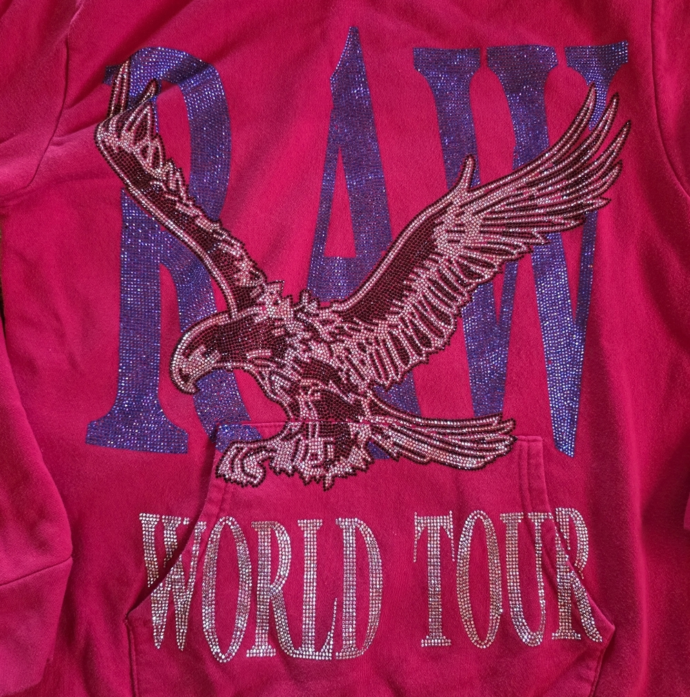 Rawyalty World Tour Sweatshirt Mens Medium